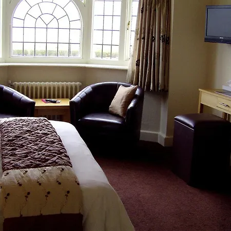 Swiss Cottage Bed And Breakfast-3